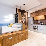 Saguaro Deluxe Old Town Cracow Apartman *